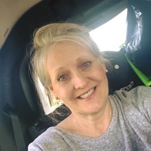 Meet your Posher, Becky